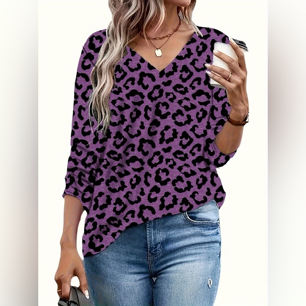 Leopard V-Neck Long Sleeve T-Shirt